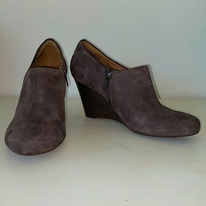 Size 9 1/2 Clark Wedge Heels